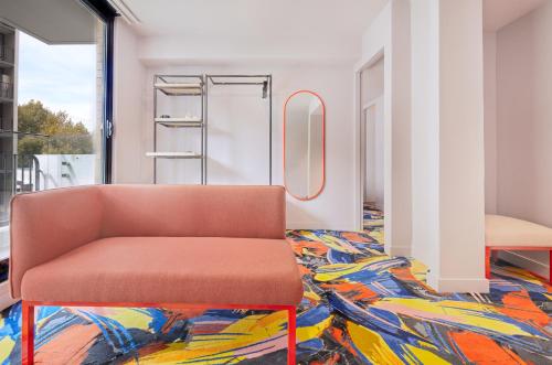 Adge Hotel and Residences - Location and Surroundings
