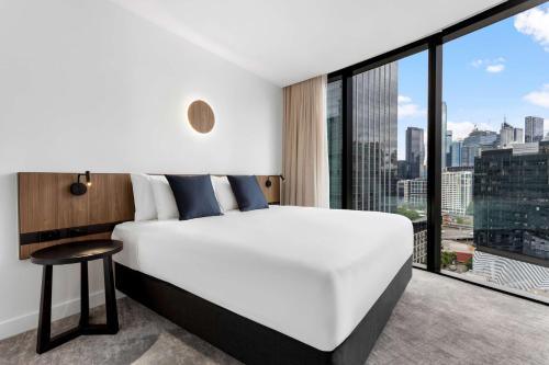 Adina Apartment Hotel Melbourne Southbank Review - Convenient Location and Accessibility