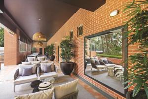 Adina Apartment Hotel Sydney Surry Hills - Hotel Overview and Location