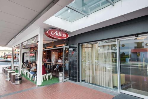 Adina Apartment Hotel Wollongong - Hotel Overview and Location