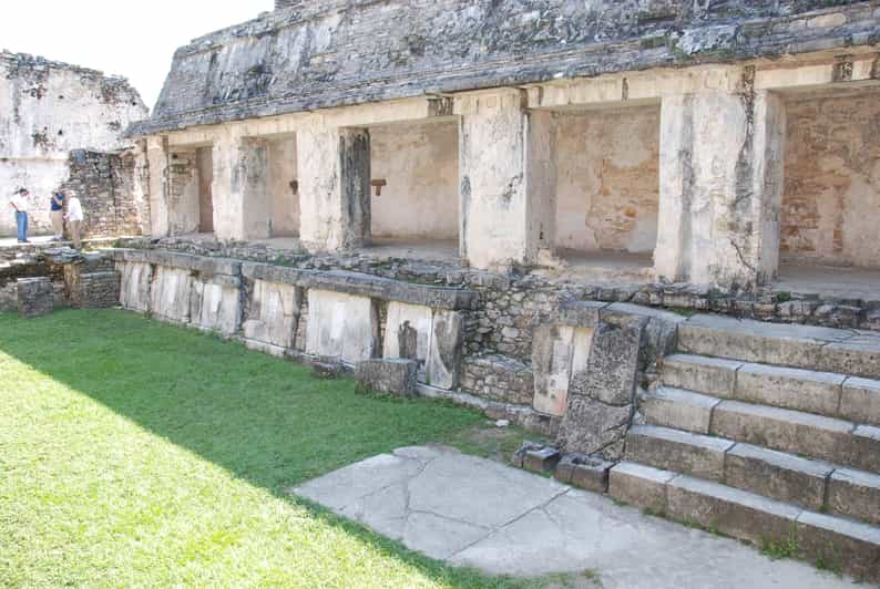 Agua Azul & Palenque Ruins: Full-Day Tour From San Cristobal
