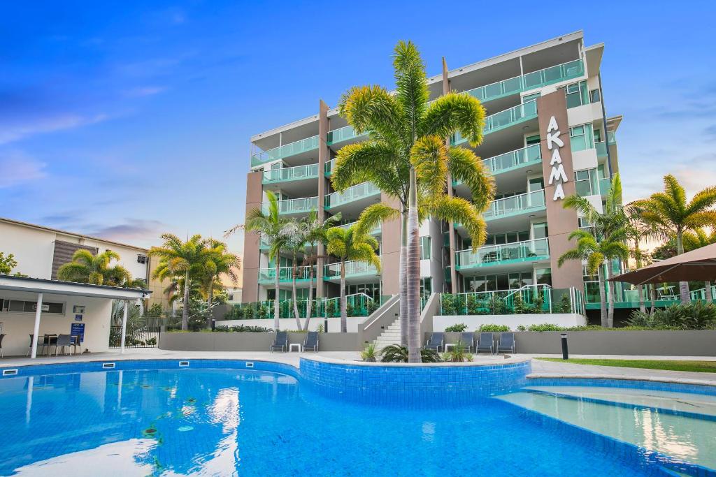 Akama Resort Review