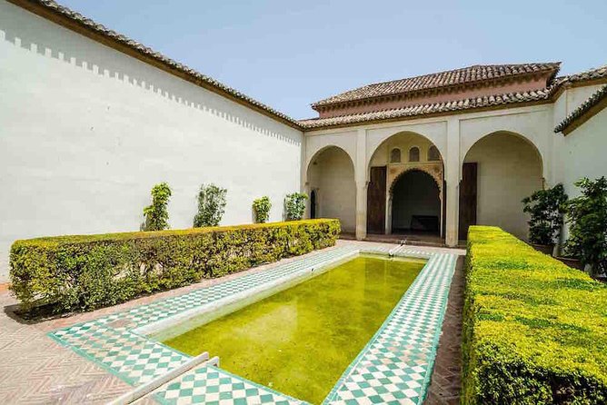 Alcazaba, Cathedral & Picassos Birthplace Private Tour