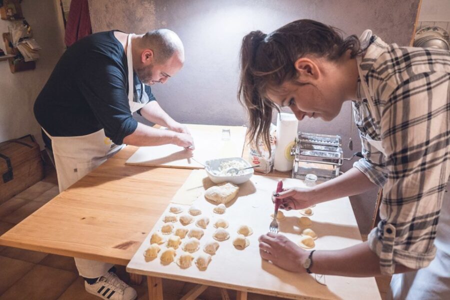 Alghero: Sardinian Home-Cooking Class and Meal