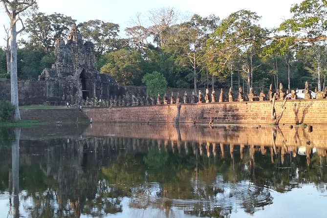 Angkor Wat Small Circuit Tour - Itinerary and Expectations