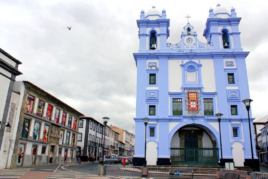 Angra Do Heroísmo: Walking Tour With Local Pastry and Coffee