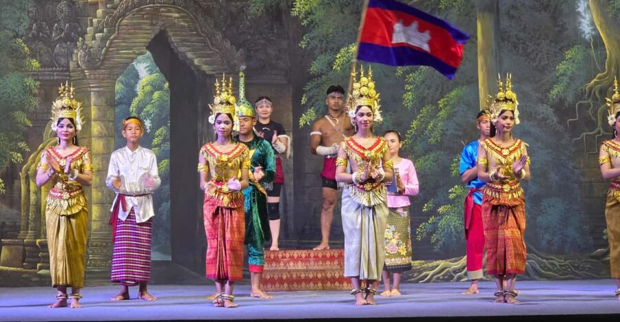 Apsara Performance Including Buffet Dinner & Hotel Pick up