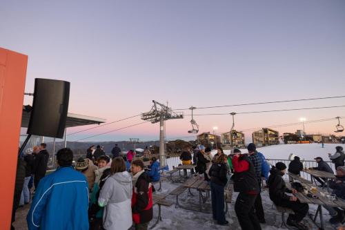Arlberg Hotel Mt. Buller - Hotel Overview