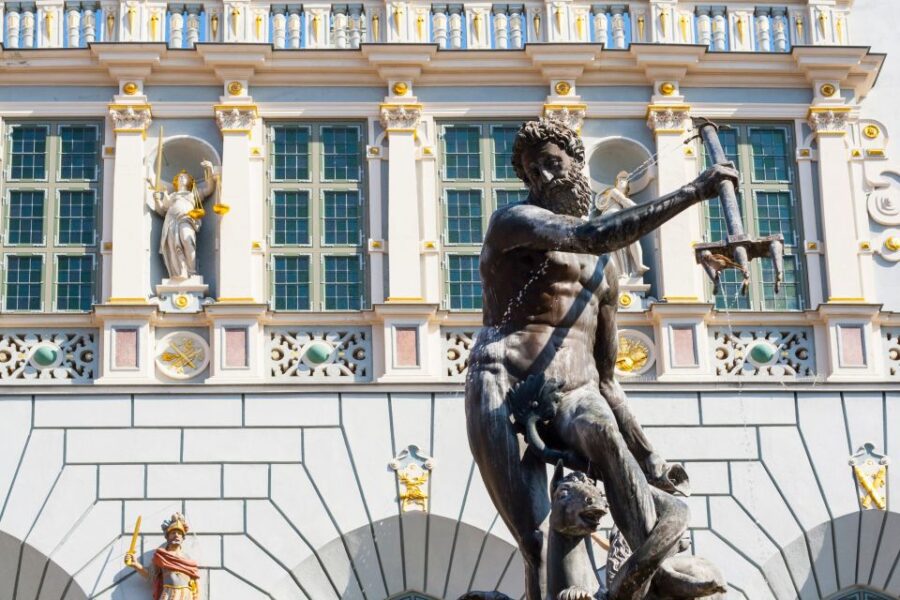 Artus Court and Gdansk Old Town Private Tour With Tickets - Tour Overview and Pricing