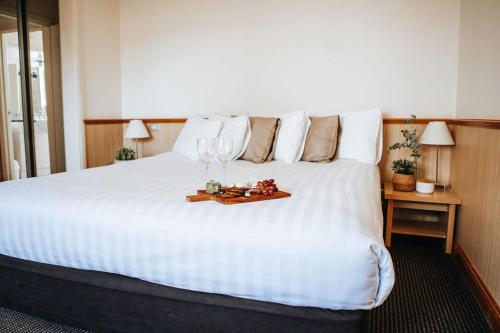 Astor Inn - Hotel Overview