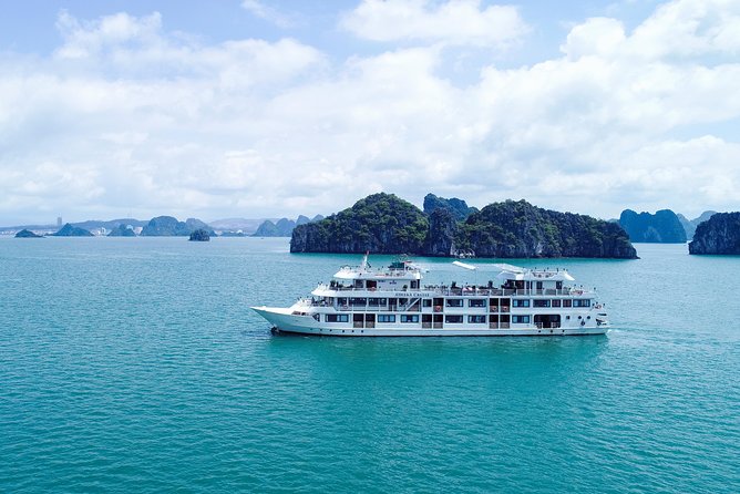 Athena Cruise - Luxury Overnight Cruise in Halong Bay 2D1N Tour
