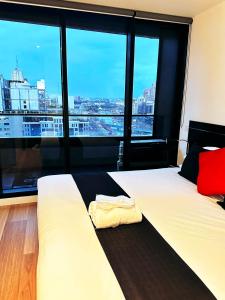 Aura on Flinders Serviced Apartments Review - Property Overview
