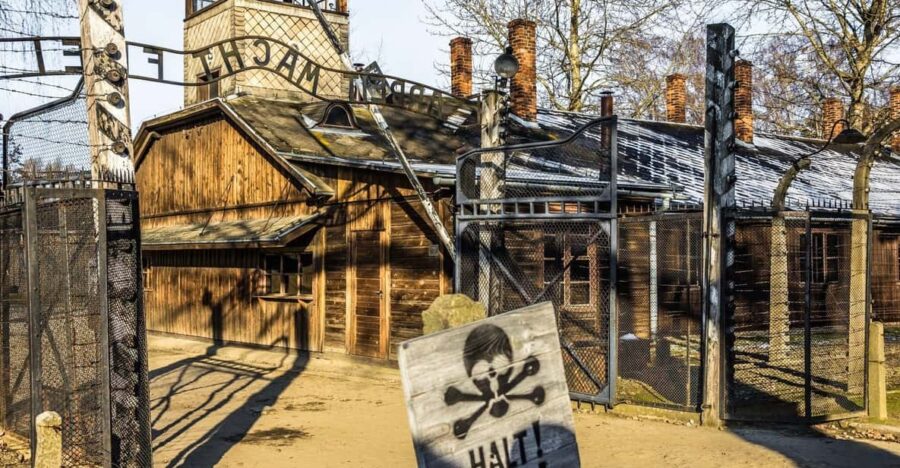 Auschwitz-Birkenau: Skip-the-Line Entry Ticket & Guided Tour