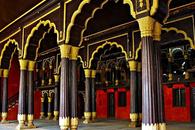 Bangalore Walking Tours - Flower Market, PETE and More