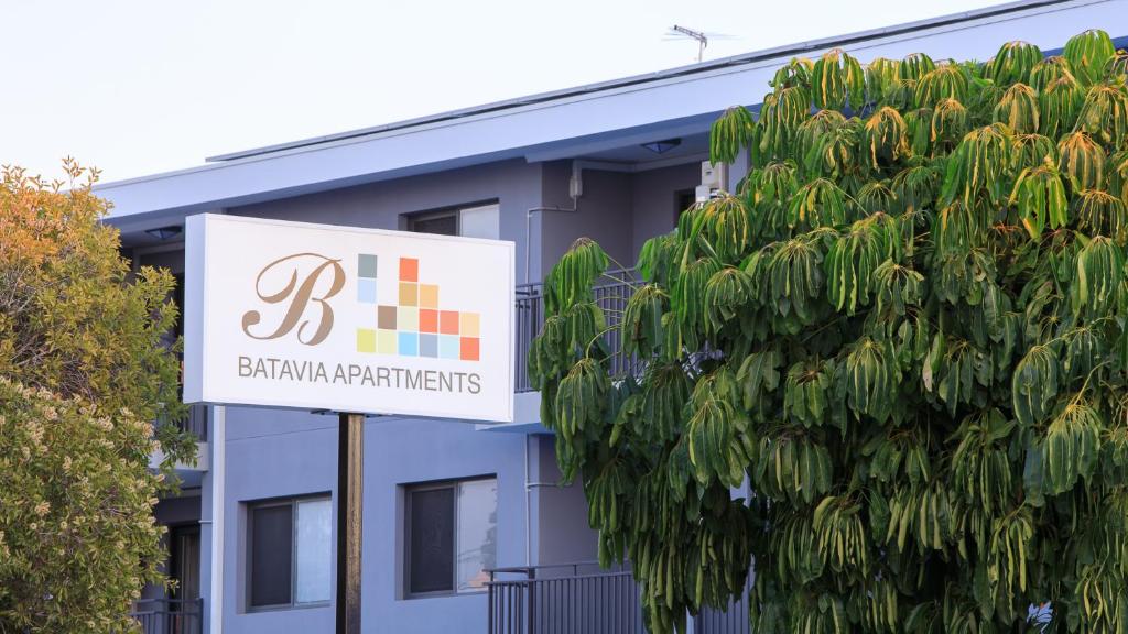 Batavia Apartments Review