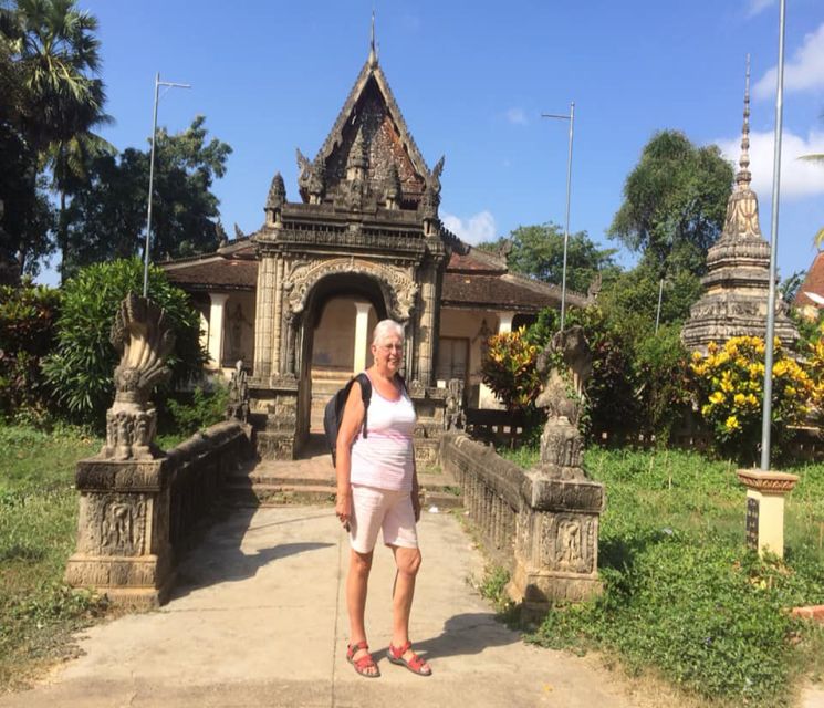Battambang: Bamboo Train and Bat Cave Tour With Transfer
