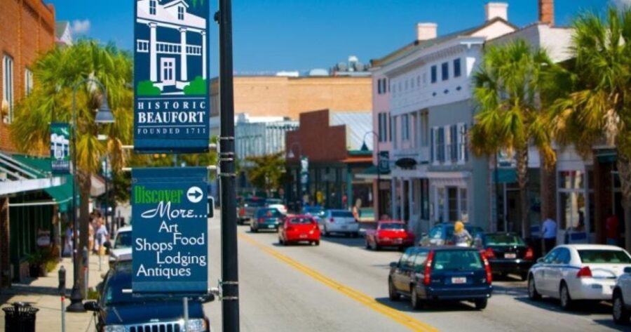Beaufort: Local History and Film Sites Tour by Golf Cart