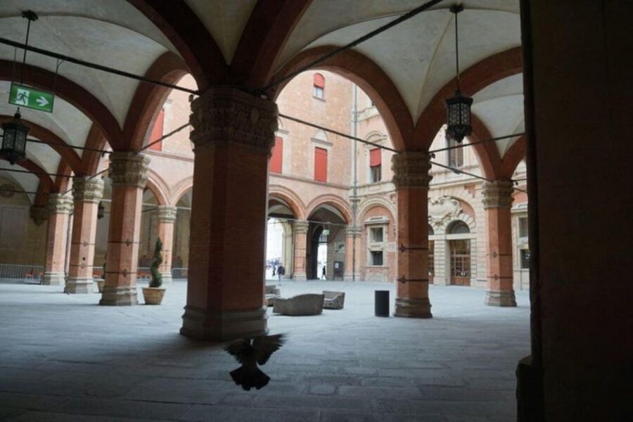 Bologna Private Walking Guided Tour With Licenced Guide