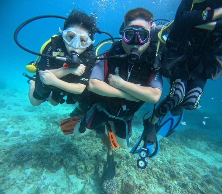 Boracay: Island Hopping With Buffet Lunch & Helmet Diving