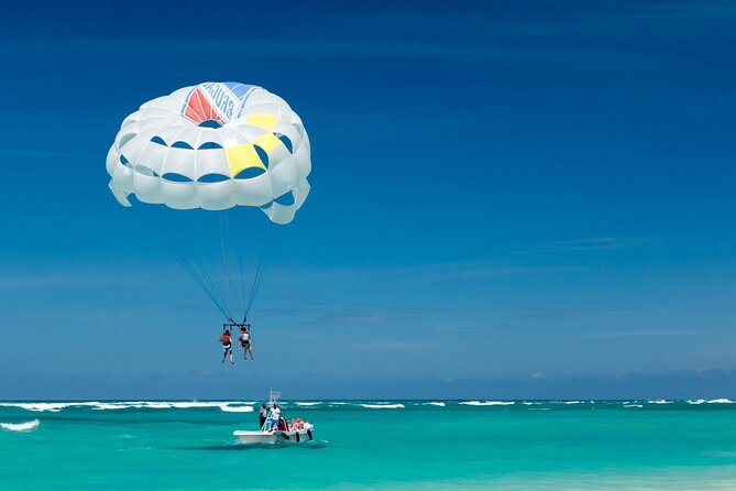 Boracay Parasailing Experience - Inclusions and Services