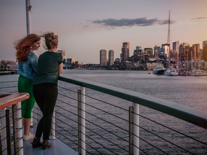 Boston: Cocoa and Carols Holiday Cruise