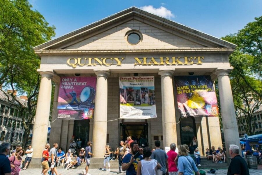 Boston: Top 10 Freedom Trail & Cheers Guided Walking Tour