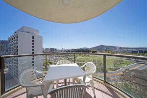 BreakFree Capital Tower Apartments - Property Overview