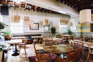 Bridgeview Hotel Willoughby - Location and Accessibility