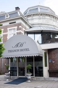 Budget Trianon Hotel - Hotel Overview