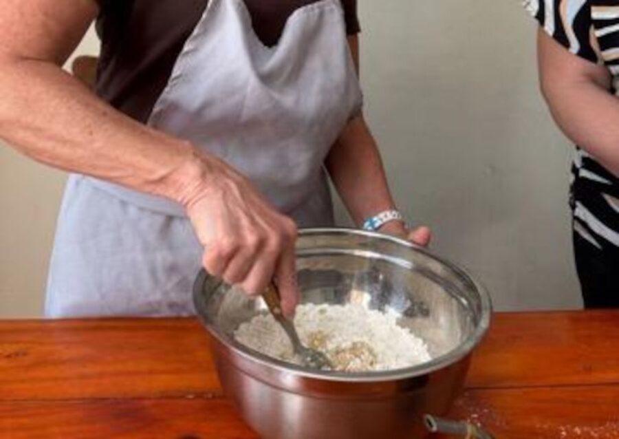 Buenos Aires: Empanadas and Alfajores Guided Cooking Class - Activity Overview