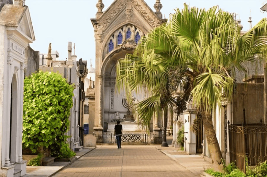 Buenos Aires: Highlights Walking Tour With A Guide