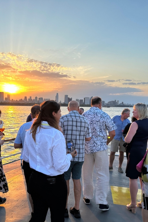 Buenos Aires: Puerto Madero Sunset Cruise With Open Bar - Overview and Pricing