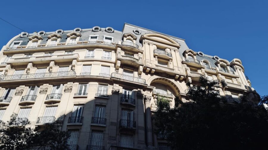 Buenos Aires: Retiro Neighborhood Tour For Small Groups