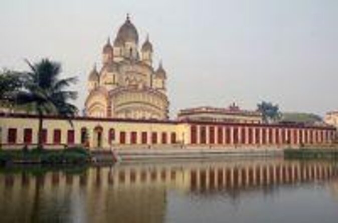 Build Your Own: Custom Private Tour of Kolkata With Transfers