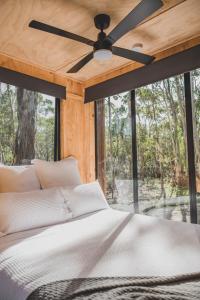 CABN Off Grid Cabins Barossa - Location and Surroundings