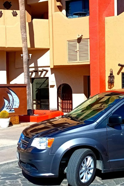 Cabo San Lucas: Customizable Transfer Service in Cabo