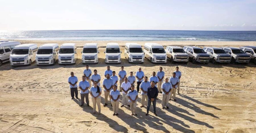 Cabo San Lucas: Premium Airport Transfer - Service Overview