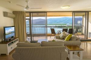 Cairns Aquarius - Property Overview