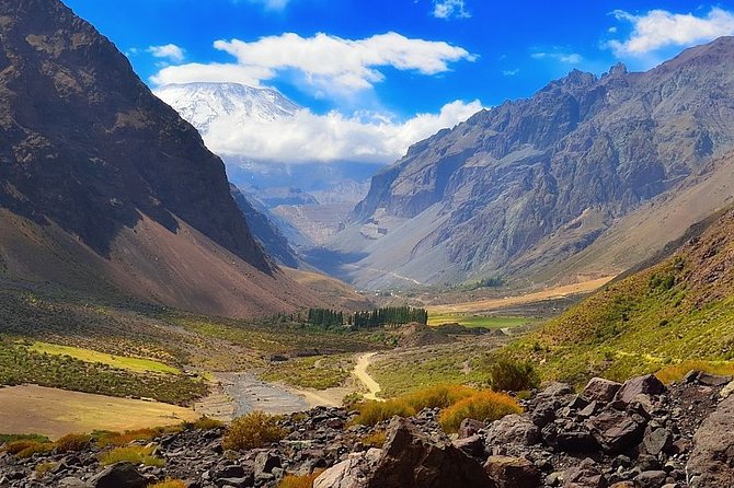 Cajón Del Maipo - El Yeso Reservoir and Colina Hot Springs - Overview of the Tour