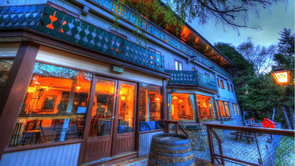 Candlelight Lodge Review