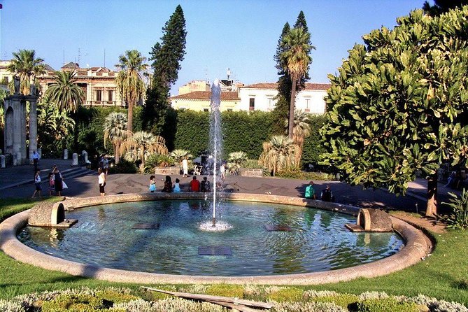 Catania Private Walking Tour With Arancino Siciliano Tasting