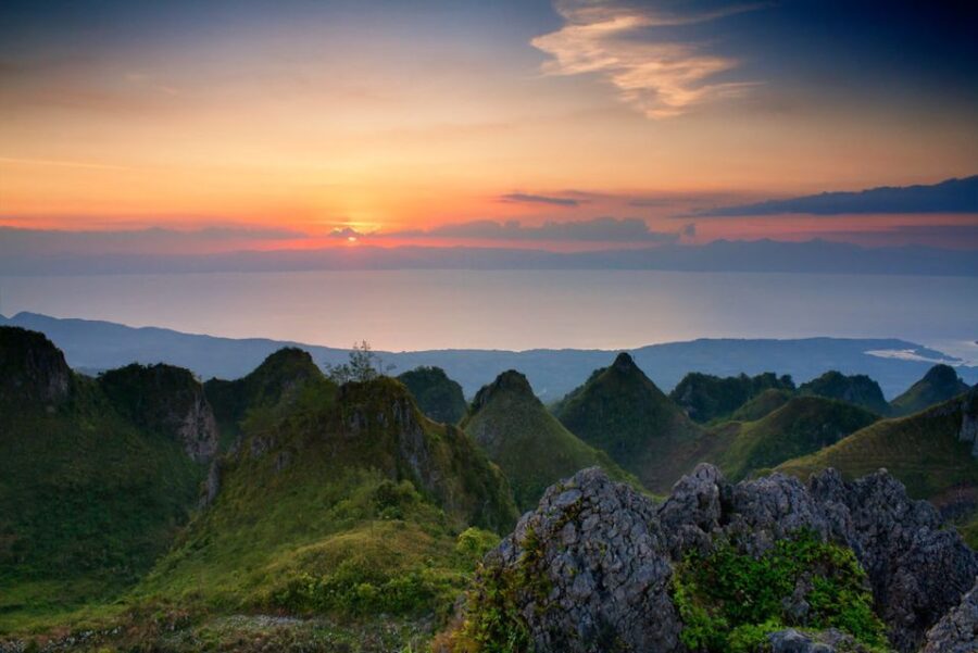Cebu: Osmeña Peak and Kawasan Falls Canyoneering Day Trip - Tour Overview and Pricing
