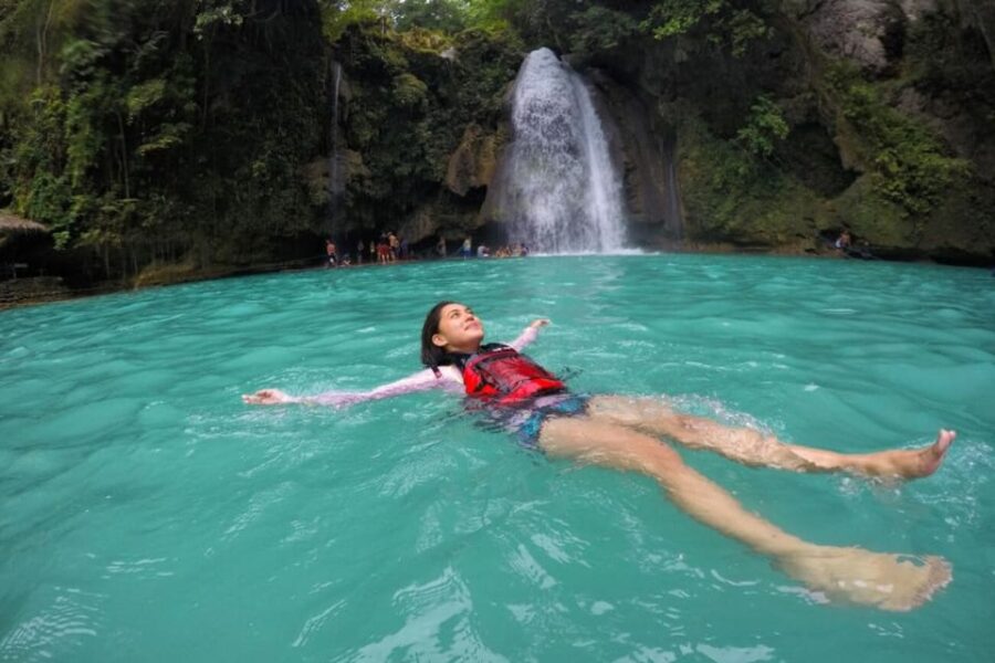 Cebu Whale Shark Swimming & Kawasan Canyoneering Group Tour