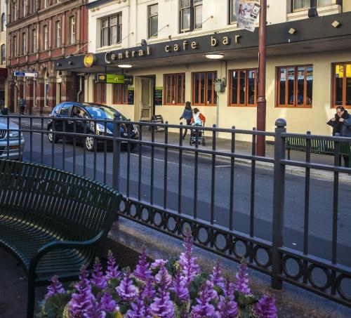 Central Hotel Hobart - Hotel Overview