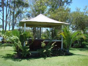 Clarence River Bed & Breakfast - Picturesque Riverside Retreat