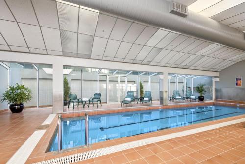 Clarion Suites Gateway - Location and Accessibility