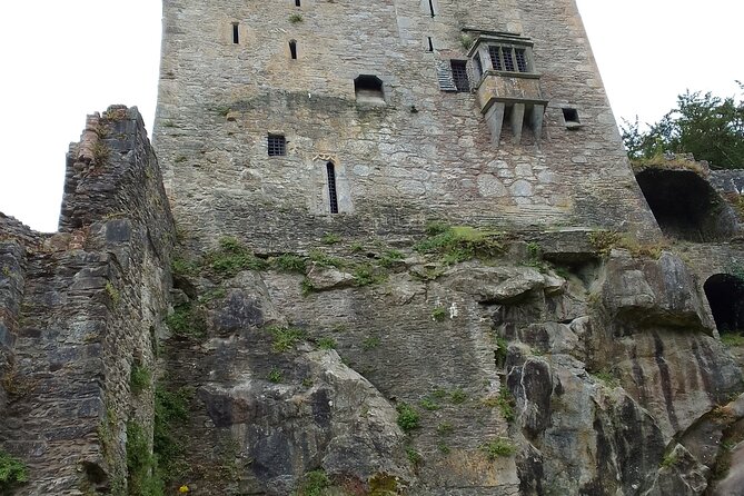 Cliffs of Moher & Bunratty Castle Day Tour
