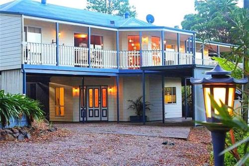 CLOUD 9 - Cliff Top Eagle Heights - Property Overview