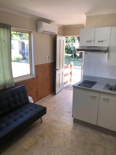 Coachstop Caravan Park - General Information