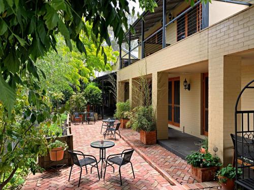 CocknBull Boutique Hotel Echuca - Hotel Overview